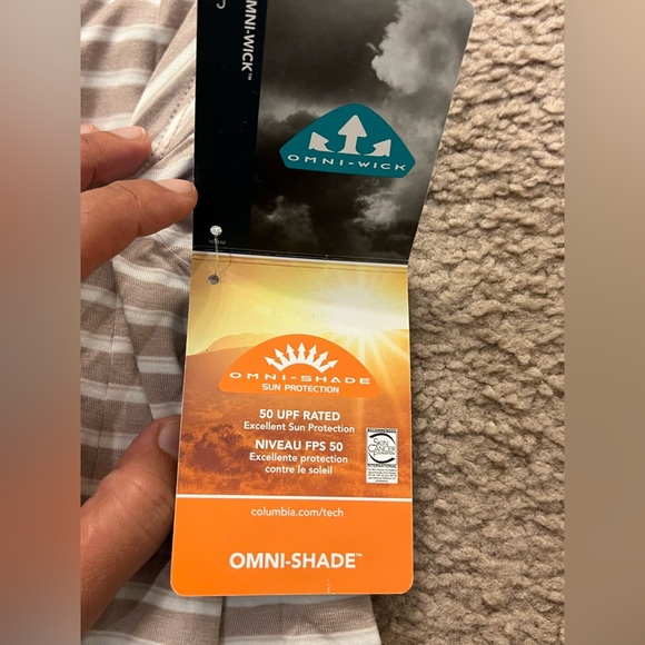 COLUMBIA Women's Essential Elements Striped SS Shirt NWT Size M - Picture 7 of 9